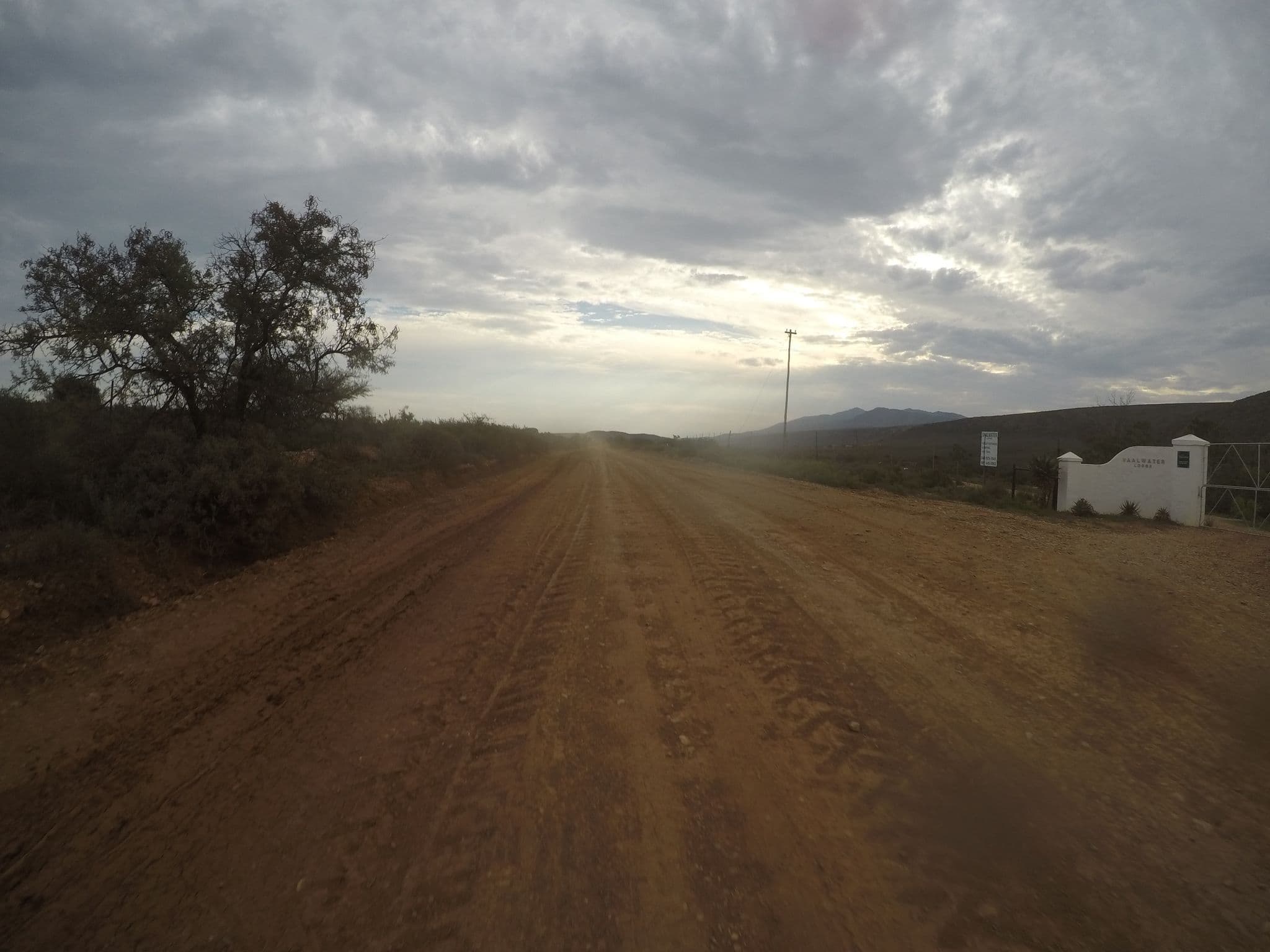 Street view near Vaalwater Bush Camp, Willowmore — © bergie (CC BY-SA · Mapillary)