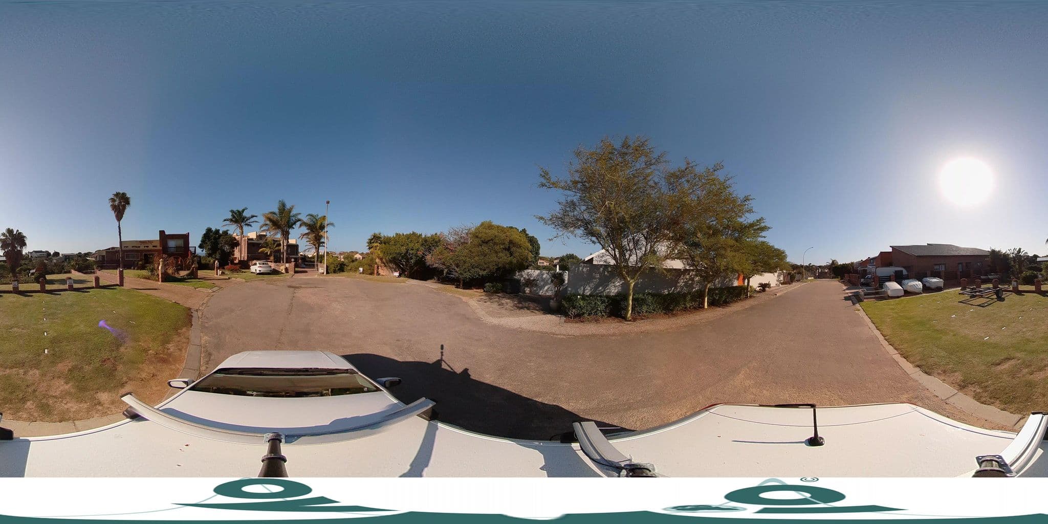Street view near Dolphin View Guesthouse, Jeffreys Bay — © ovvio (CC BY-SA · Mapillary)