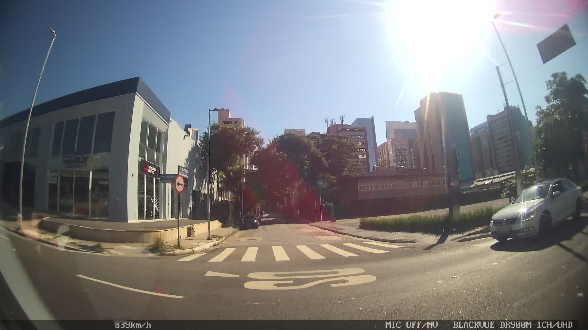 Street view near Viva Benx Vila Olímpia, Itaim Bibi — © kaart_2 (CC BY-SA · Mapillary)