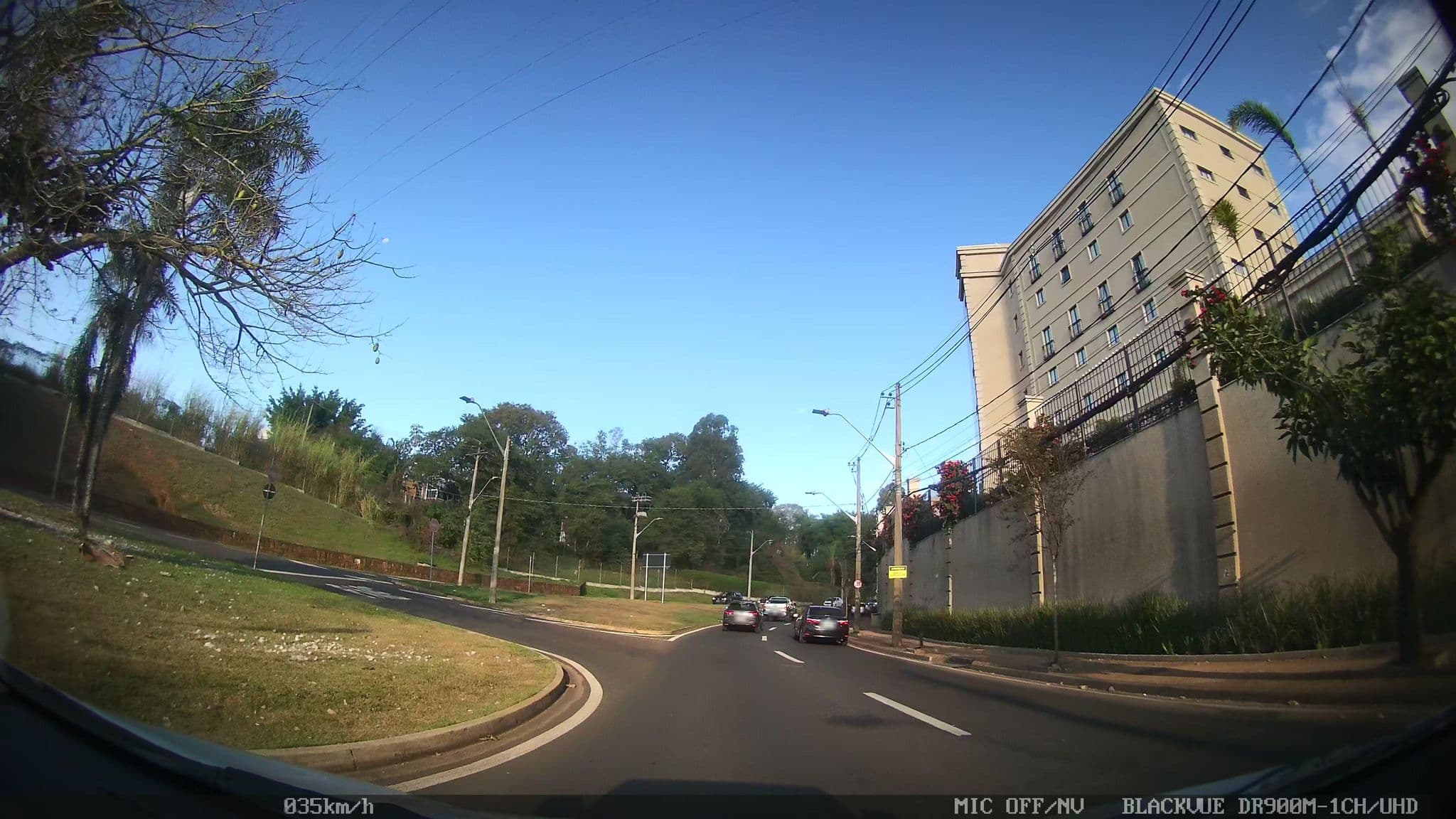Street view near Class Hotel, Piracicaba — © kaart5 (CC BY-SA · Mapillary)