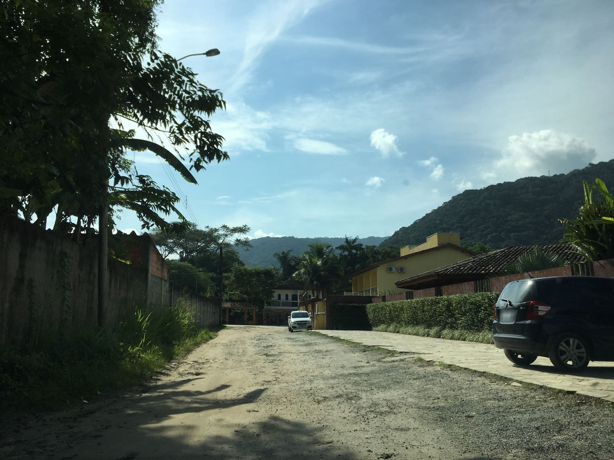 Street view near Pousada Tupinambá, Salesópolis — © jglacerda (CC BY-SA · Mapillary)