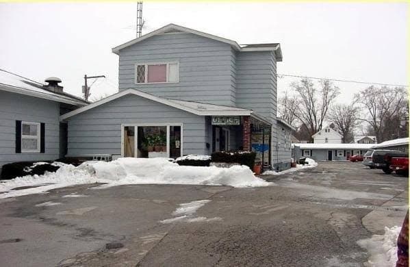 Double A Motel, Hotel in Ballville