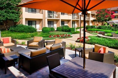 Courtyard by Marriott New Carrollton Landover, Hotel in Glenarden