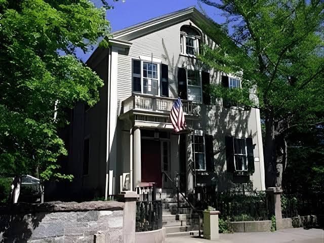 Delano Homestead Bed & Breakfast, Hotel in Fairhaven