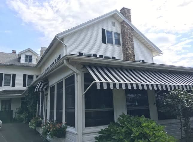 Owenego Inn, Hotel in Branford Center