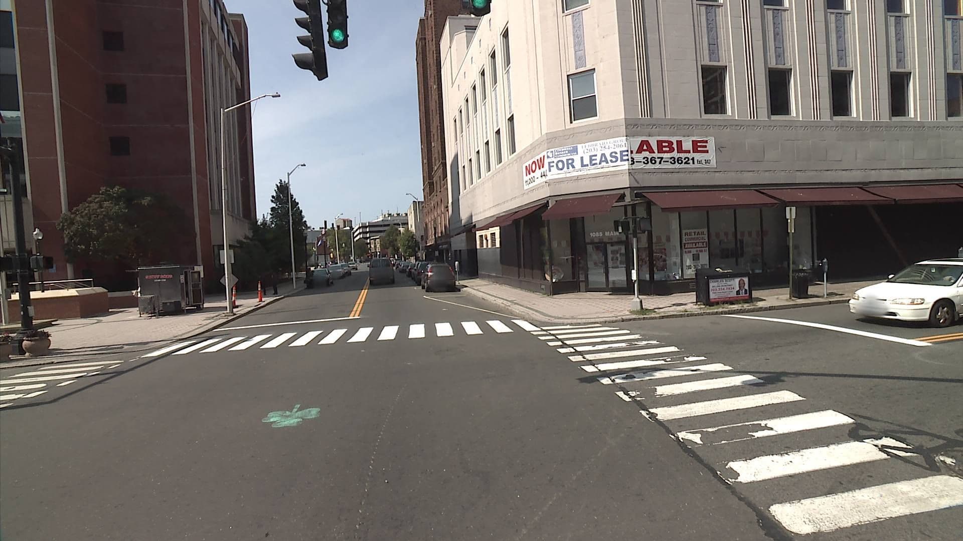 Street view near Bridgeport hospital, Bridgeport — © ctphotologrow (CC BY-SA · Mapillary)