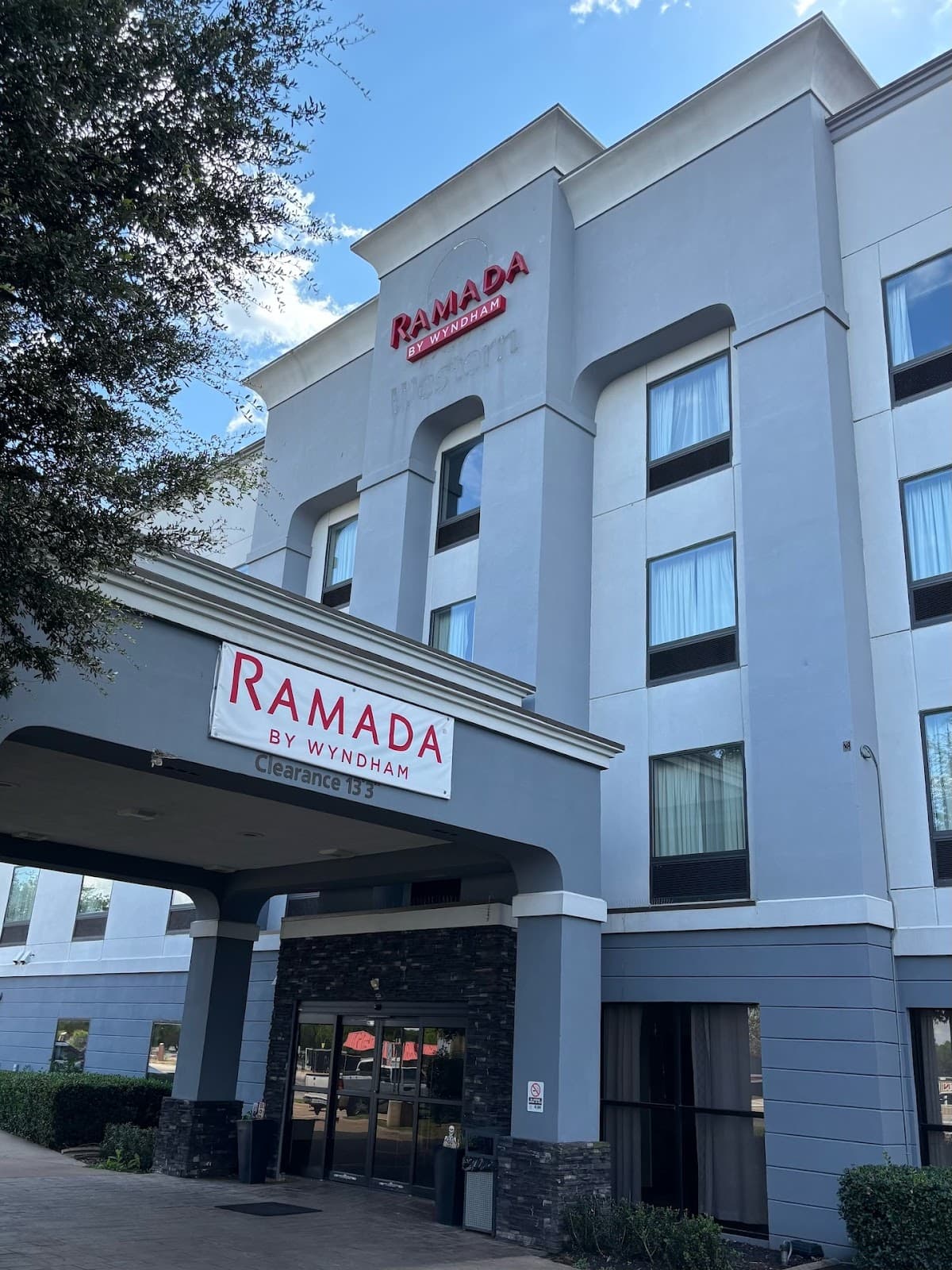 Ramada by Wyndham Burkburnett / Wichita Falls, Hotel in Burkburnett