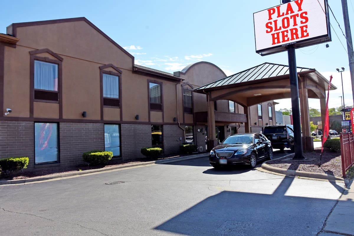 Luxe inn - whirlpool suites & extended stay, Hotel in Dolton