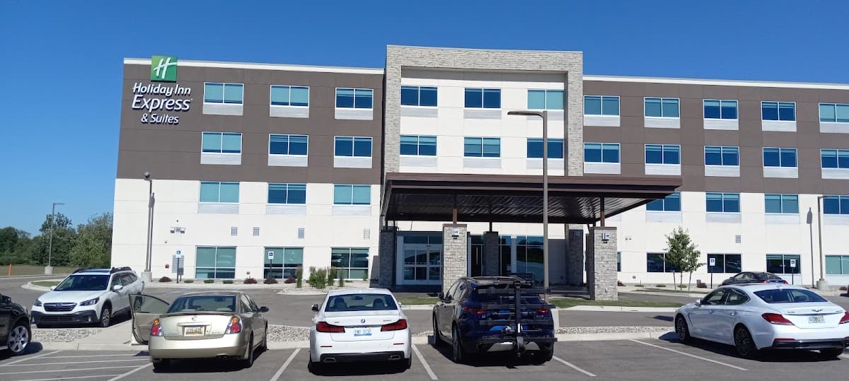 Holiday Inn Express & Suites Cedar Springs – Grand Rapids N, Hotel in Cedar Springs