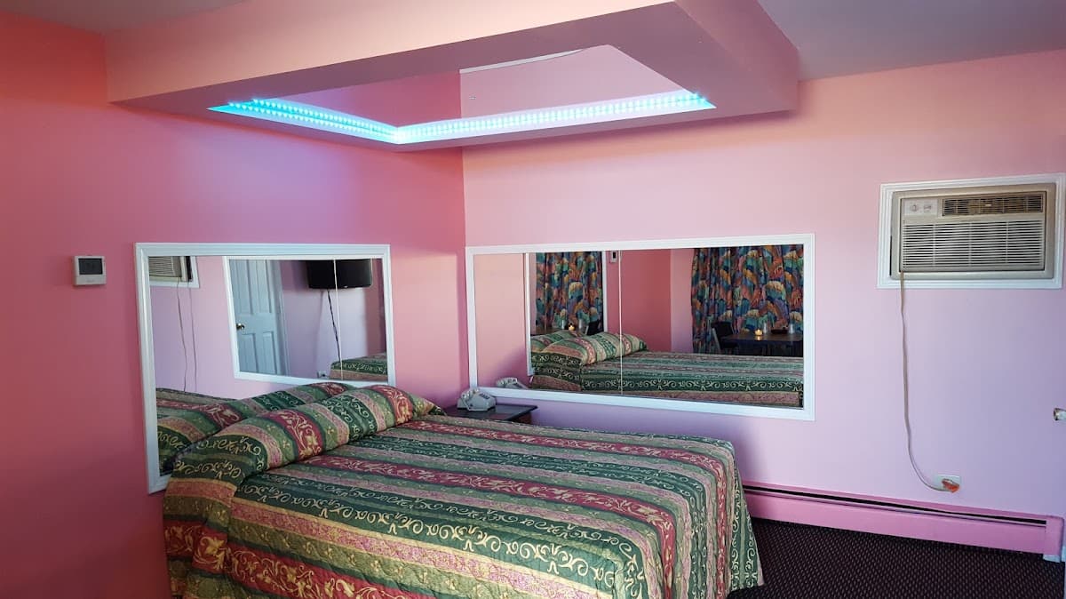 Luxe Motel, Motel in Worth
