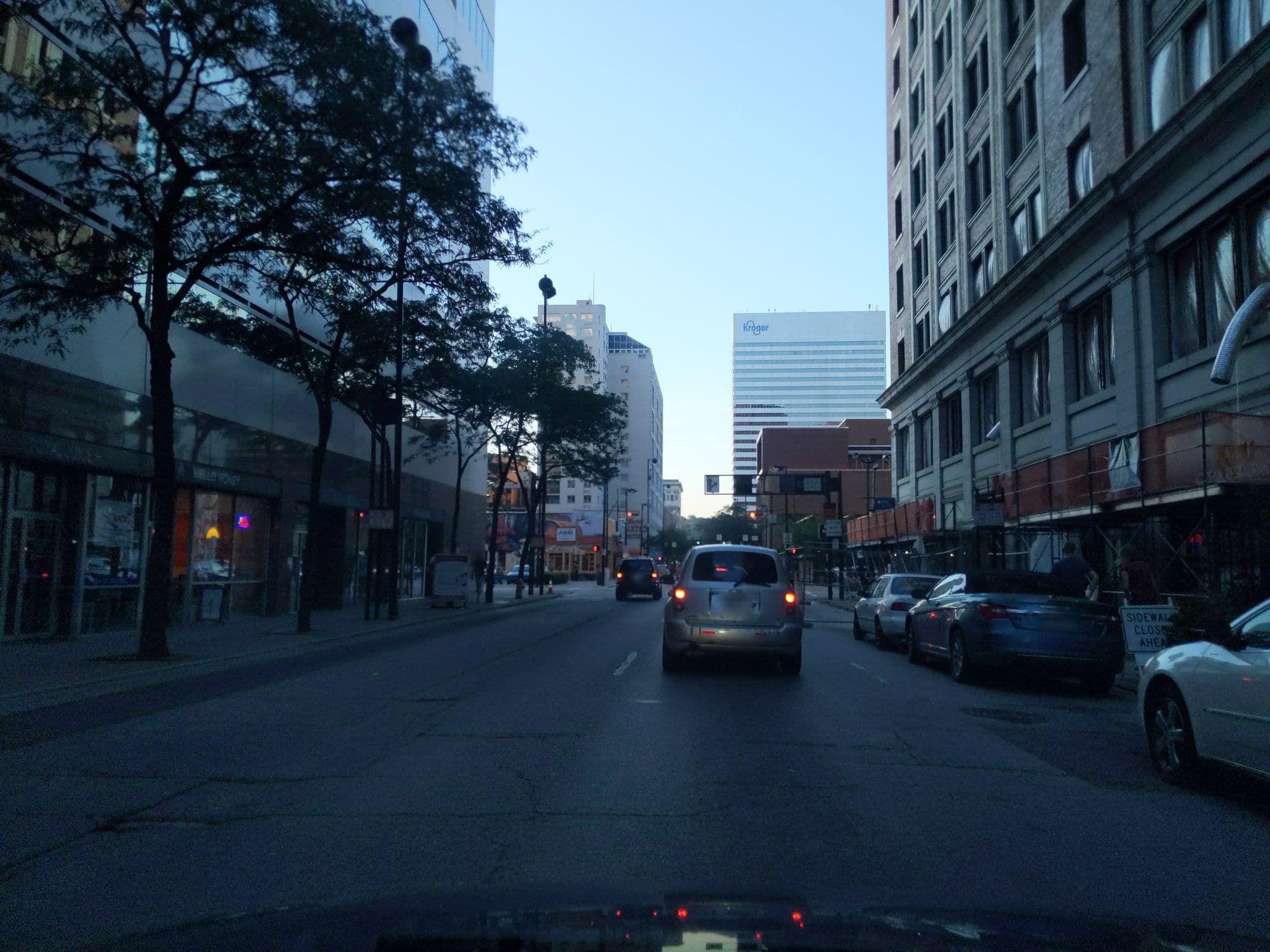 Street view near Hampton Inn & Suites Cincinnati-Downtown, Covington — © realadamp (CC BY-SA · Mapillary)