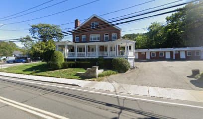 Swan View Manor, Bed & Breakfast in Cold Spring Harbor