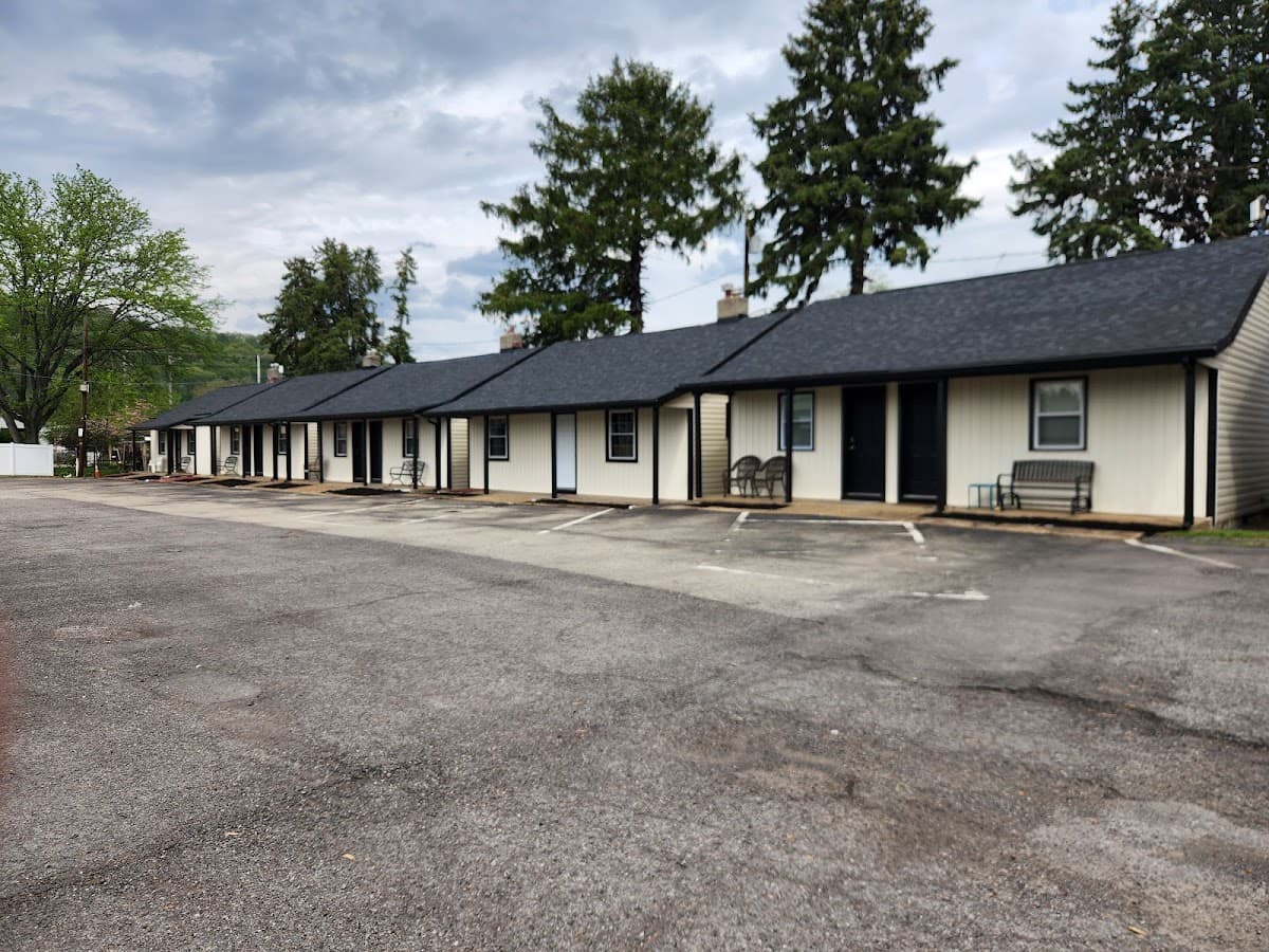 Neville Island Motel, Motel in Emsworth