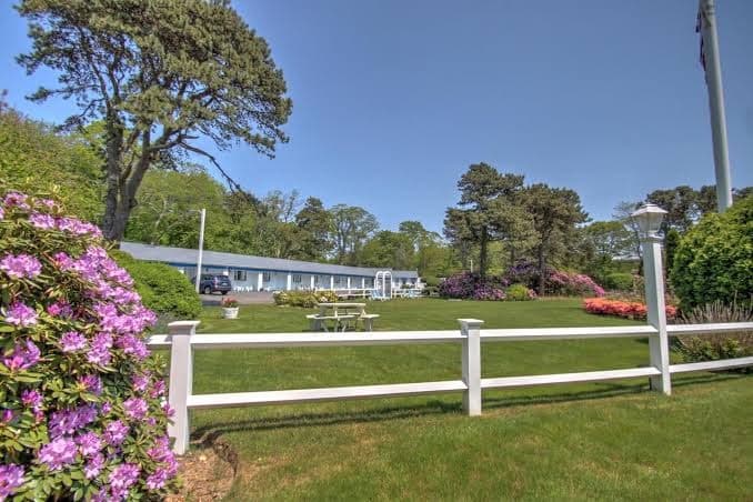 Sandy Neck Motel, Motel in West Barnstable