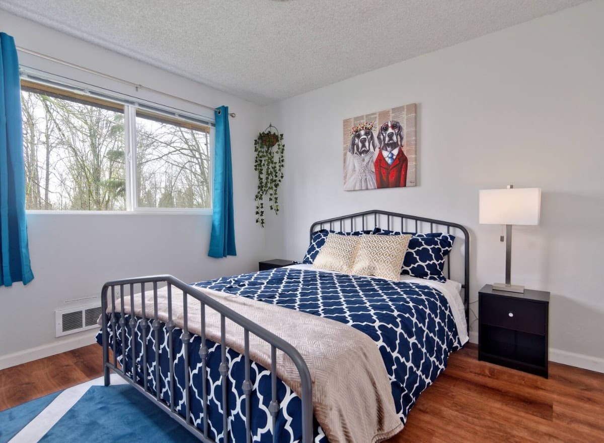 Egang Real Estate Investment LLC, Hotel in Fairwood