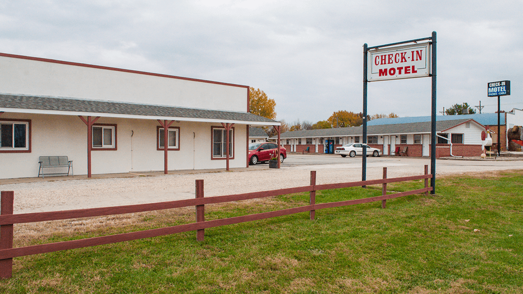 Check In Motel, Motel in Falls City