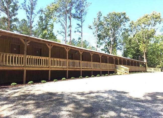 Tin Top Inn, Hotel in Fayette