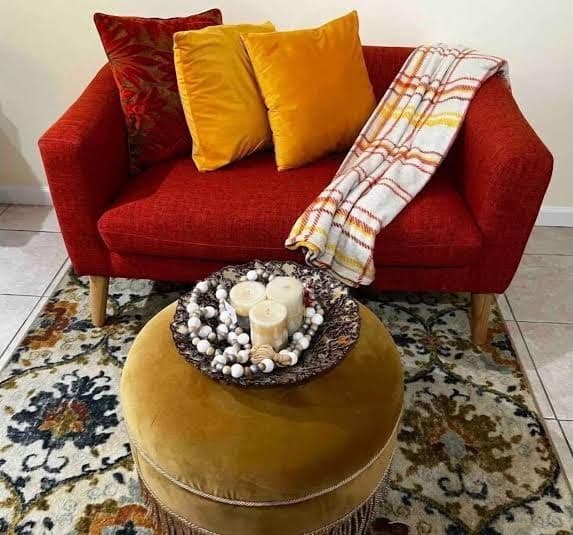 Stay at the Cozy Nest in New York City Quiet and affordable, Hotel in Cambria Heights