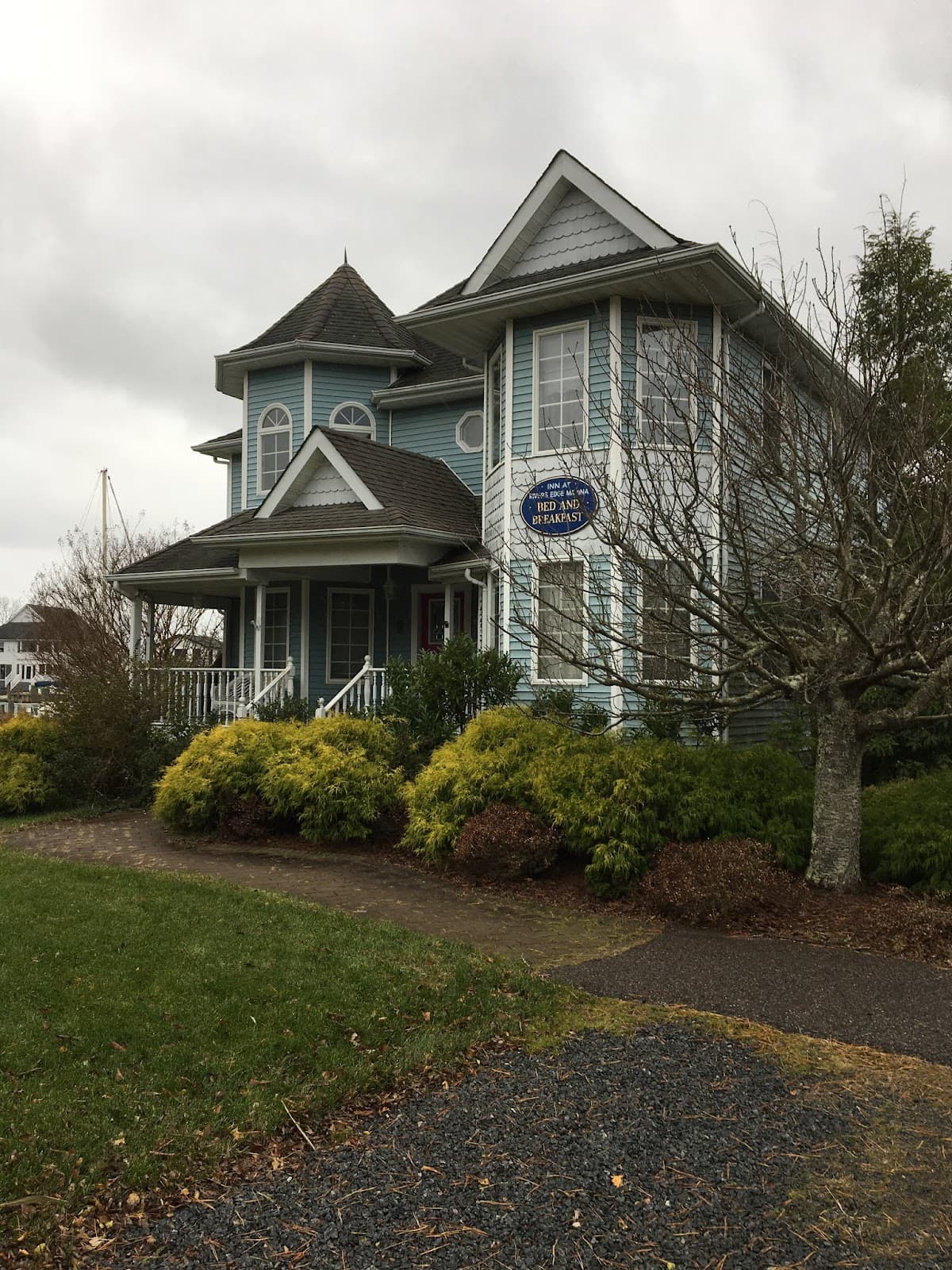 Inn At Rivers Edge Marina, Hotel in Forked River