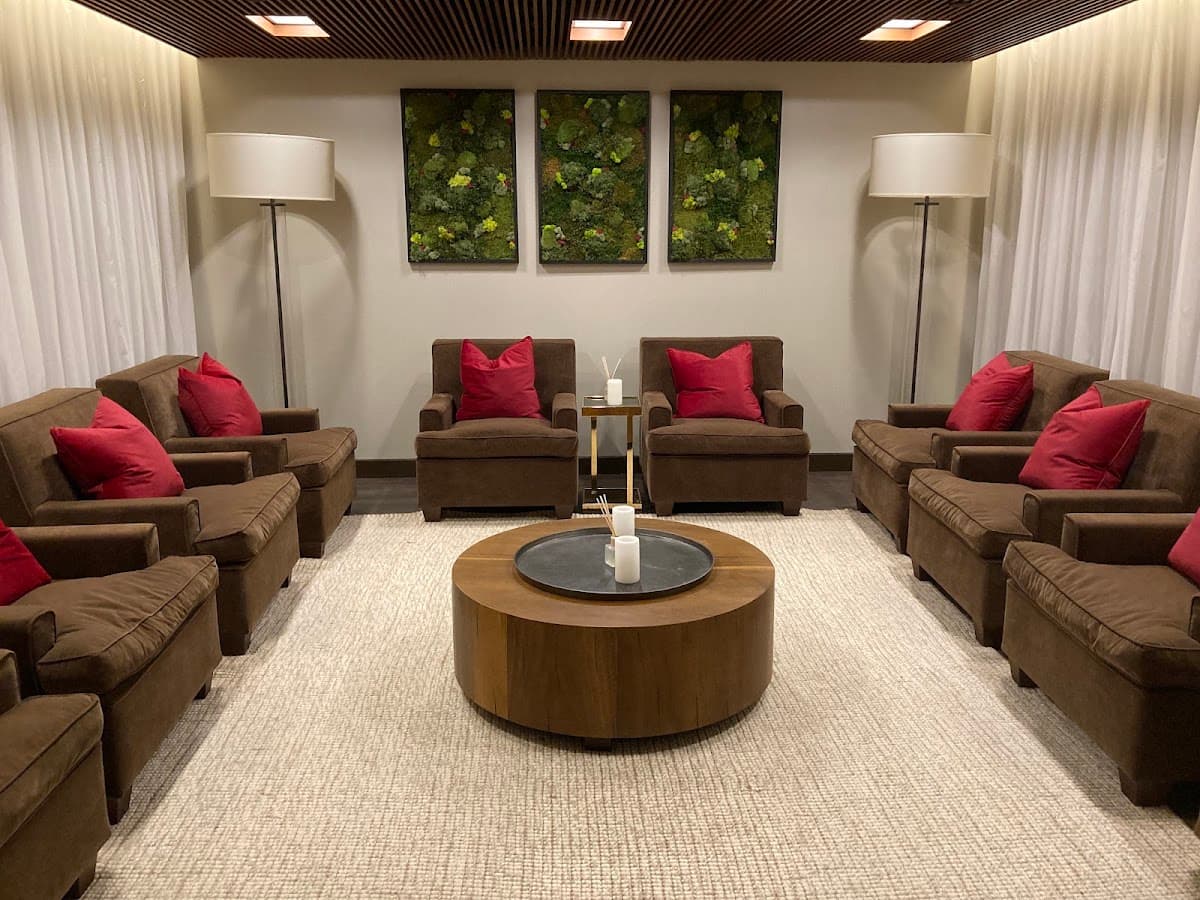 Red Hots Spa at the Garden City Hotel, Hotel in Garden City South