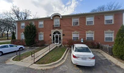 Paigeelysainc, Hotel in Glen Ellyn