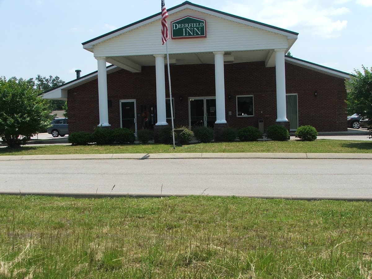 Deerfield Inn & Suites, Hotel in Ridgetop