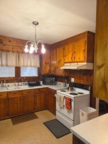Brick House Retreat, Hotel in Hamlet