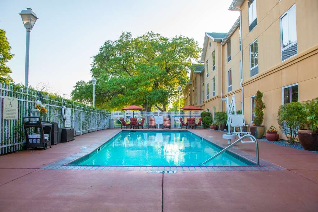 Hampton Inn & Suites New Orleans-Elmwood/Clearview Parkway Area, Hotel in Harahan