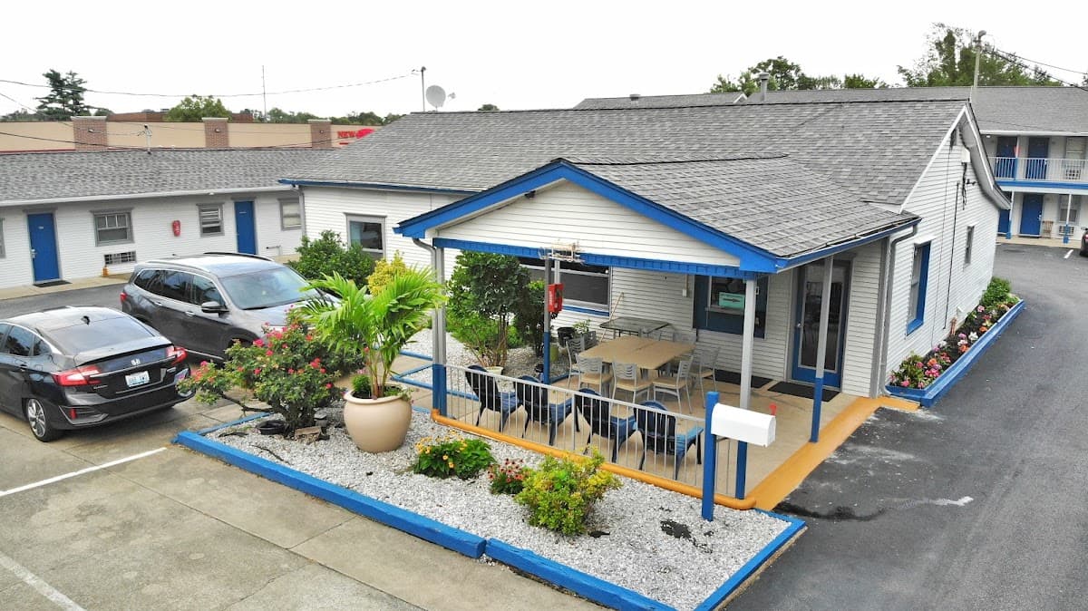 Travelers Inn & Suites, Aparthotel in Hendron