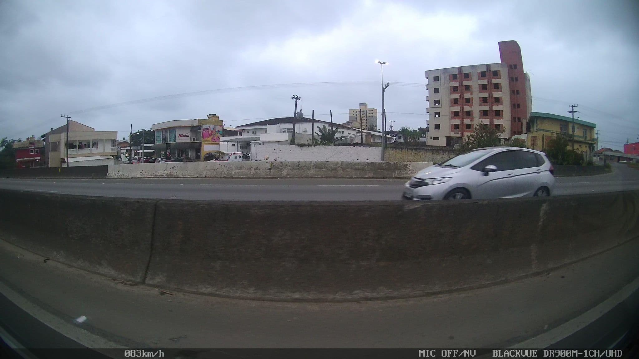 Street view near Praia Hotel, Barra Velha — © kaart5 (CC BY-SA · Mapillary)