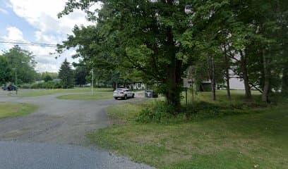 Y W Lake Lodge, Lodge in Celoron