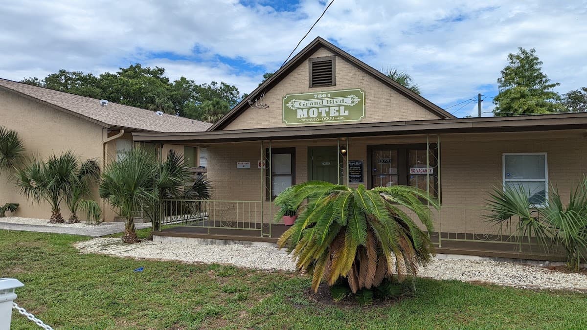 Grand Boulevard Efficiency Motel, Motel in Port Richey