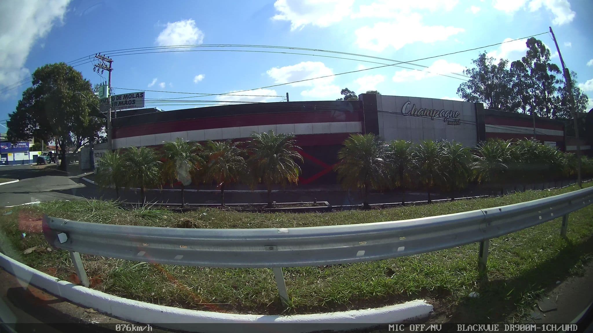 Street view near Motel Champagne, Hortolândia — © kaart5 (CC BY-SA · Mapillary)