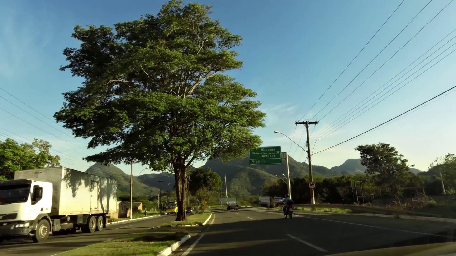 Street view near Motel Cinco Estrelas, Guarapari — © skippern (CC BY-SA · Mapillary)
