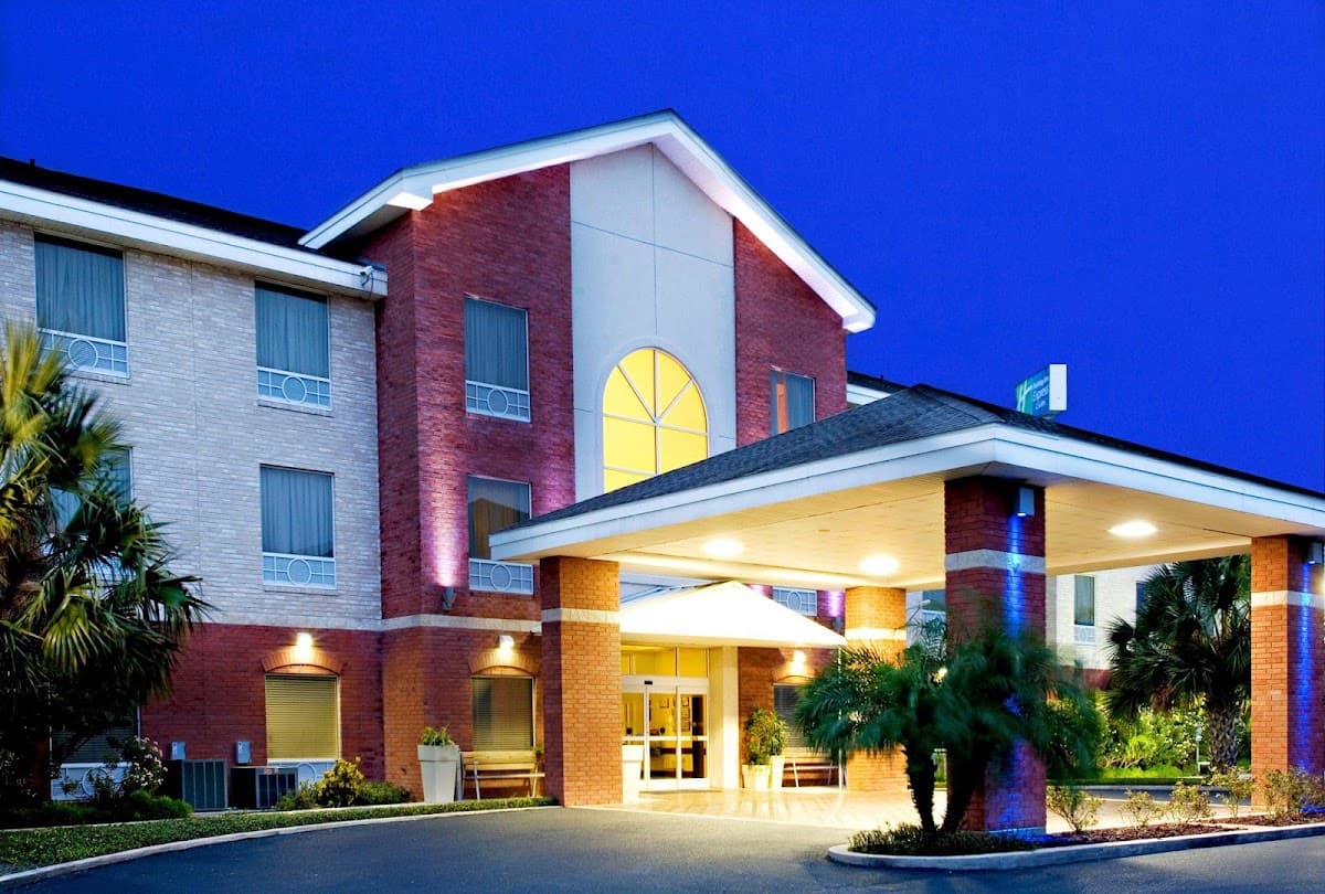 Holiday Inn Express & Suites Weslaco by IHG, Hotel in Llano Grande