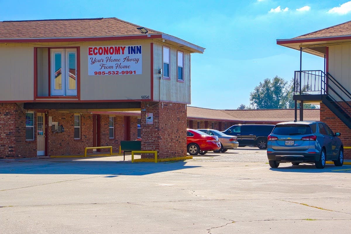 Economy Inn By OYO Lockport near Houma, Hotel in Lockport Heights