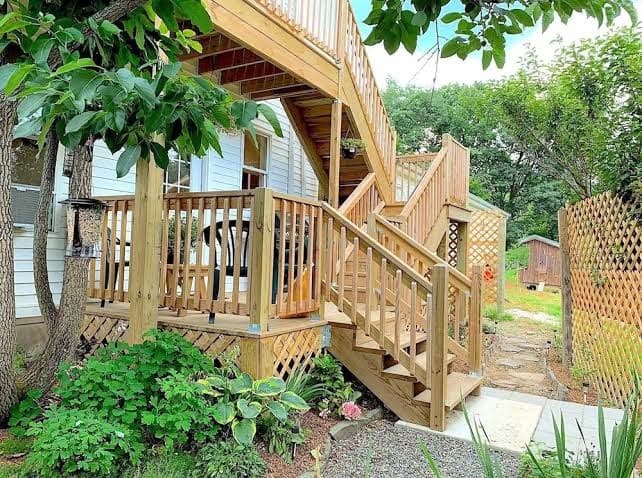 Micosta Enterprises, Inc., Bed & Breakfast in Stottville