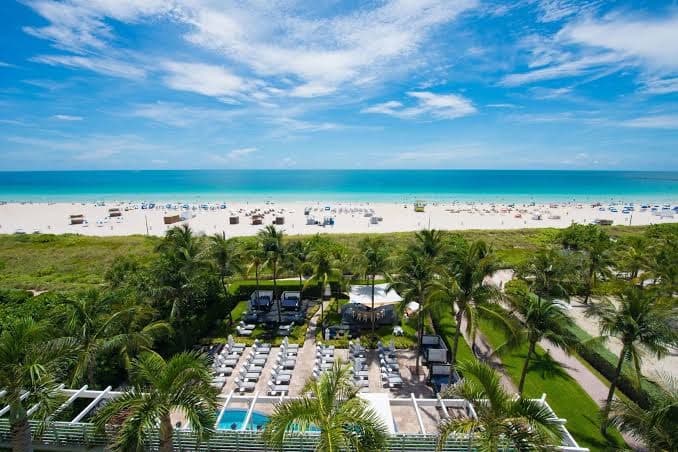 Bentley Beach Club, Resort in Miami Beach