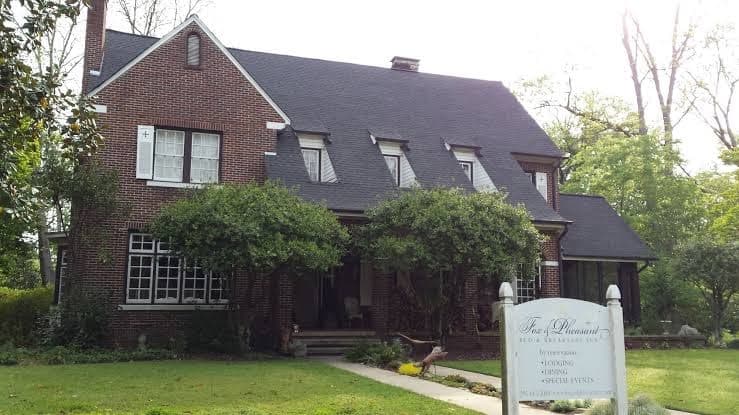 Fox and Pheasant Inn, Hotel in Montevallo