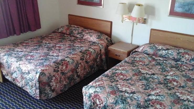 Seaway Motel - King Room, Motel in Roosevelt Park