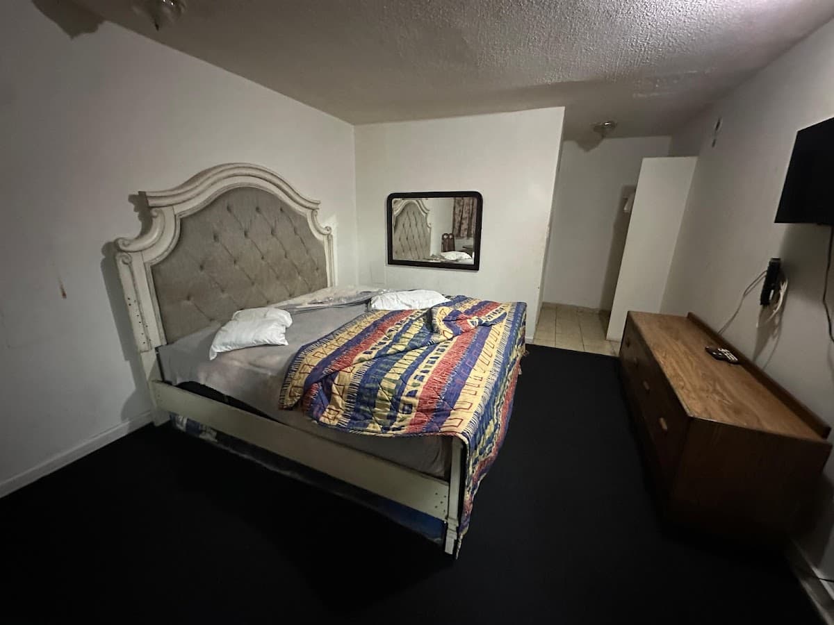 Imperial 400 Motel, Motel in Newburgh