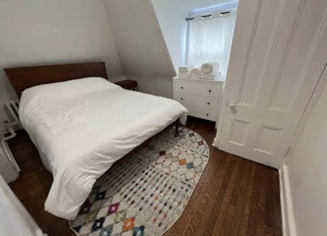 4 Bedroom 2.5 Bathroom Comfort - Apartment, Hotel in Woodhaven