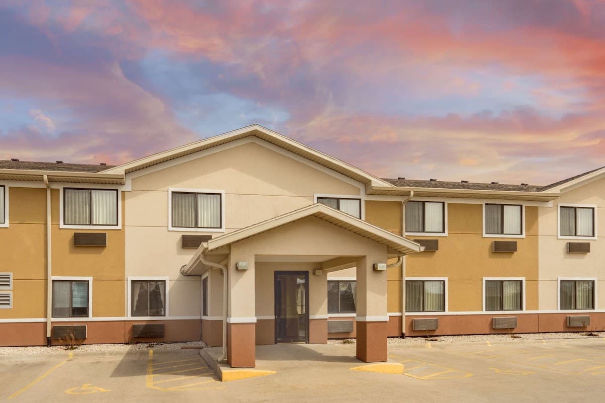 Super 8 by Wyndham Fond Du Lac, Hotel in North Fond du Lac