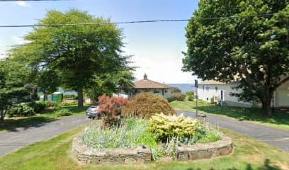 The Kirmils, Hotel in North Kingstown