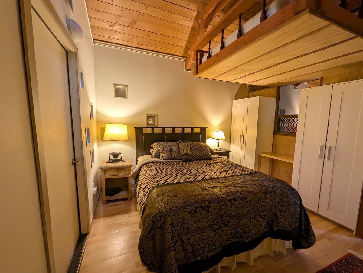 Gingerbread Cottage, Holiday Home in Point Roberts
