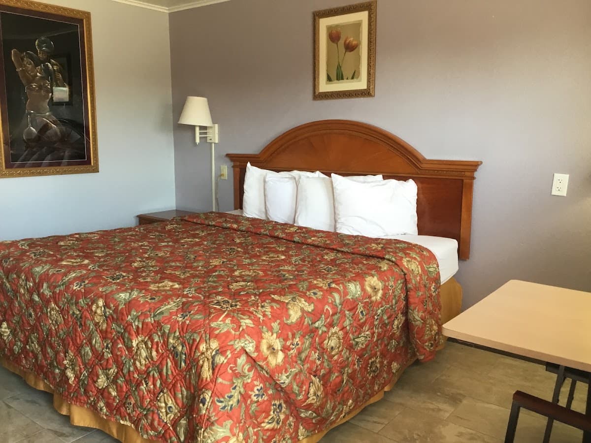 BUDGET INN, Hotel in Seth Ward