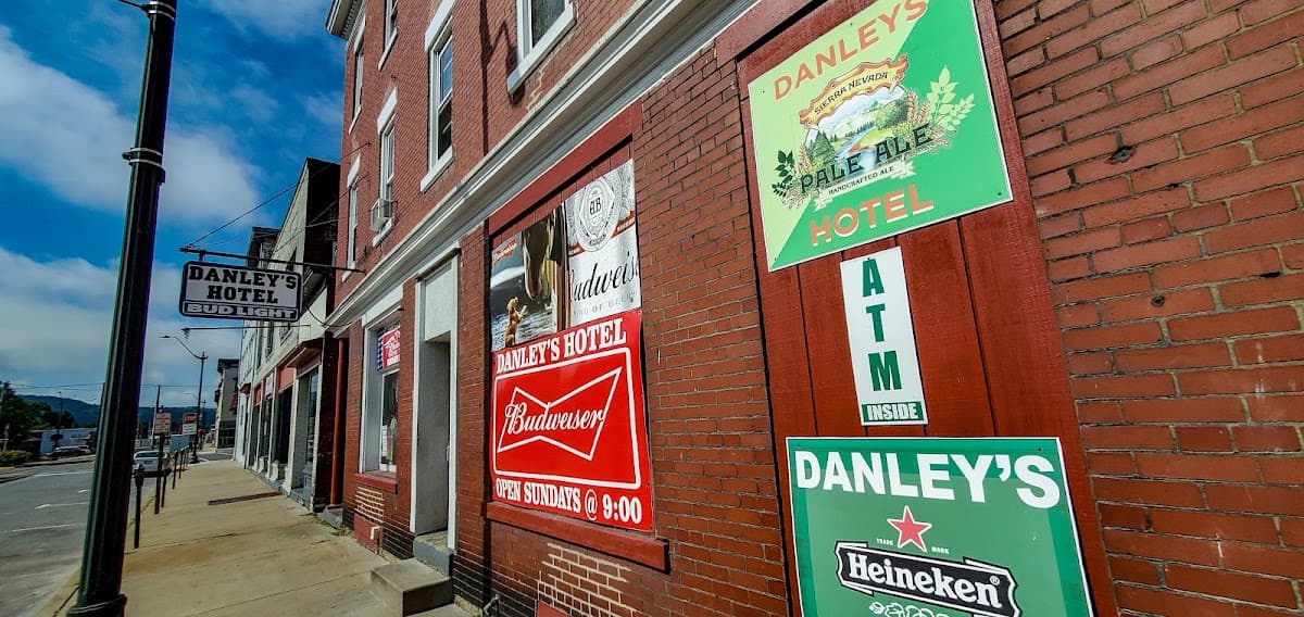 DANLEYS HOTEL, Hotel in Sunbury