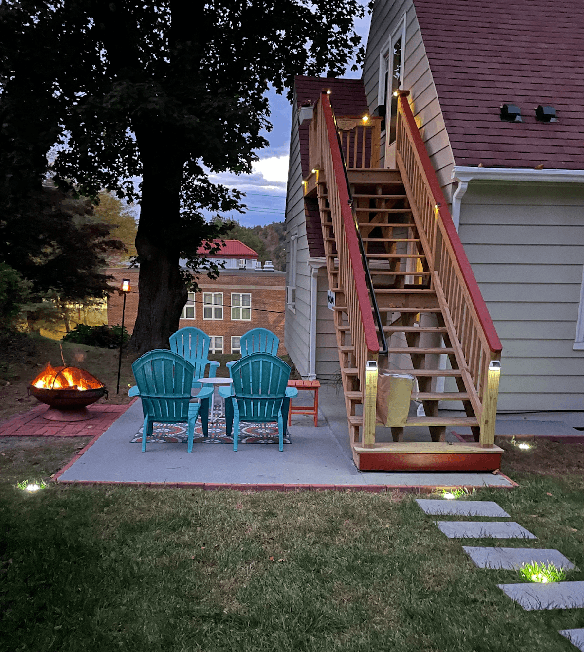 Gray'sAirbnb, Hotel in Southbridge