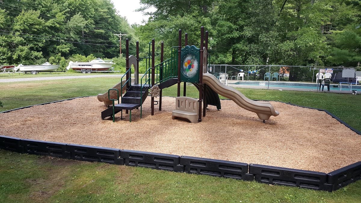 Great Bay Camping, Hotel in Stratham Station