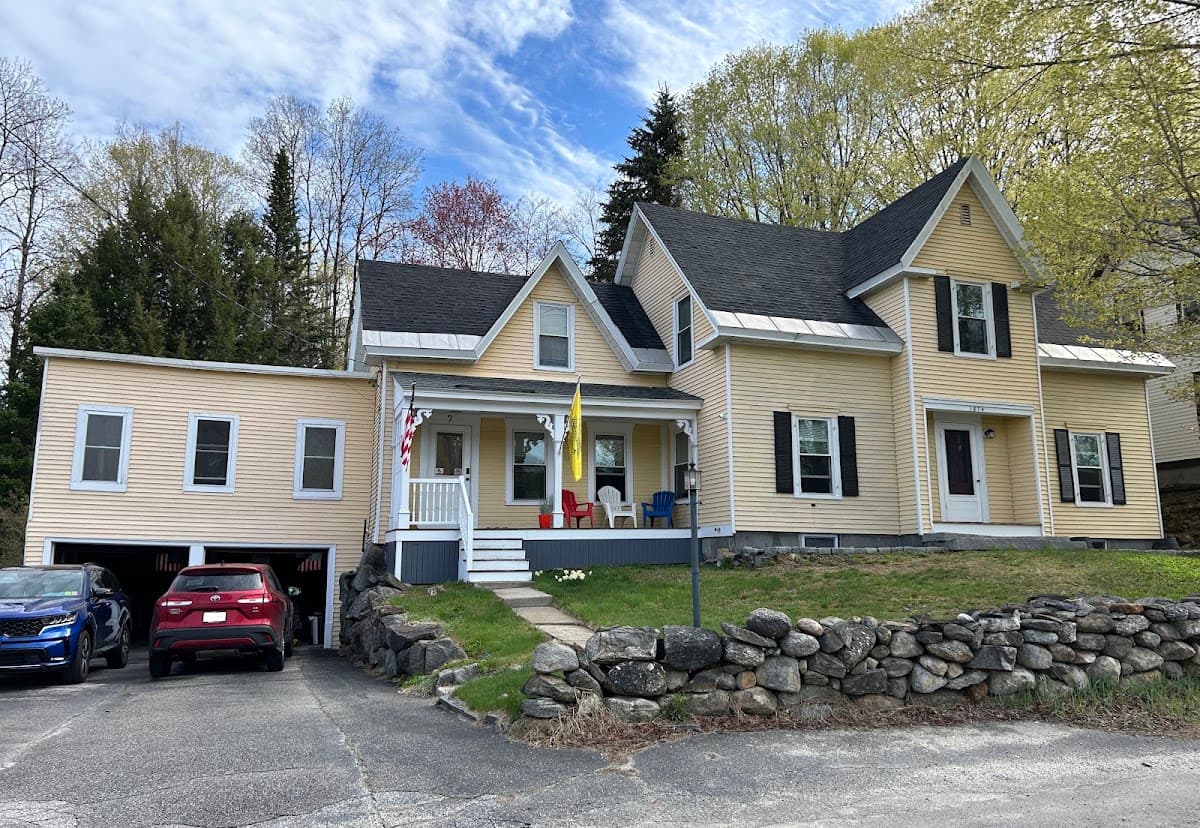 Main Street Retreat in Sunapee, Hotel in Sunapee
